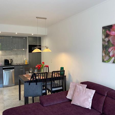 Lilie Appartement In Heviz Mit Tiefgarage, New And Modern Ngoại thất bức ảnh