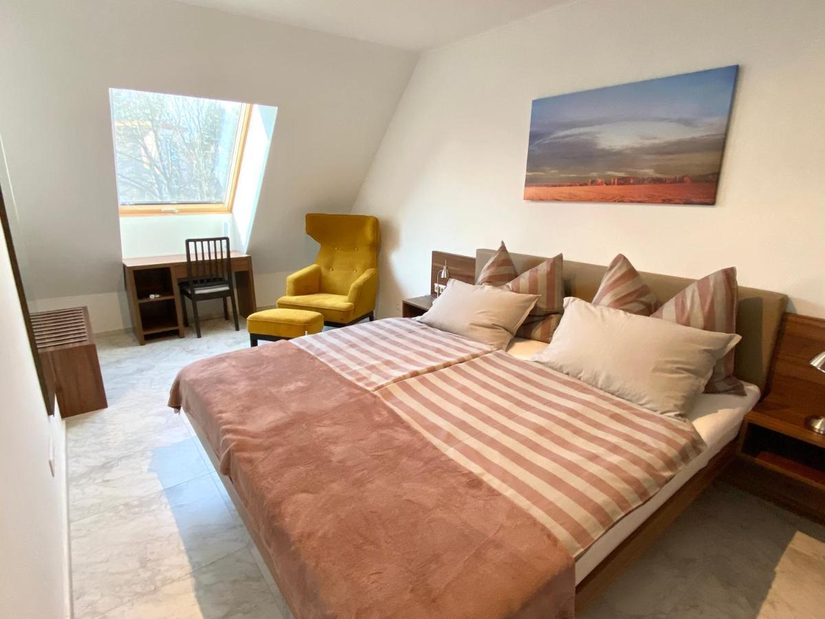 Lilie Appartement In Heviz Mit Tiefgarage, New And Modern Ngoại thất bức ảnh