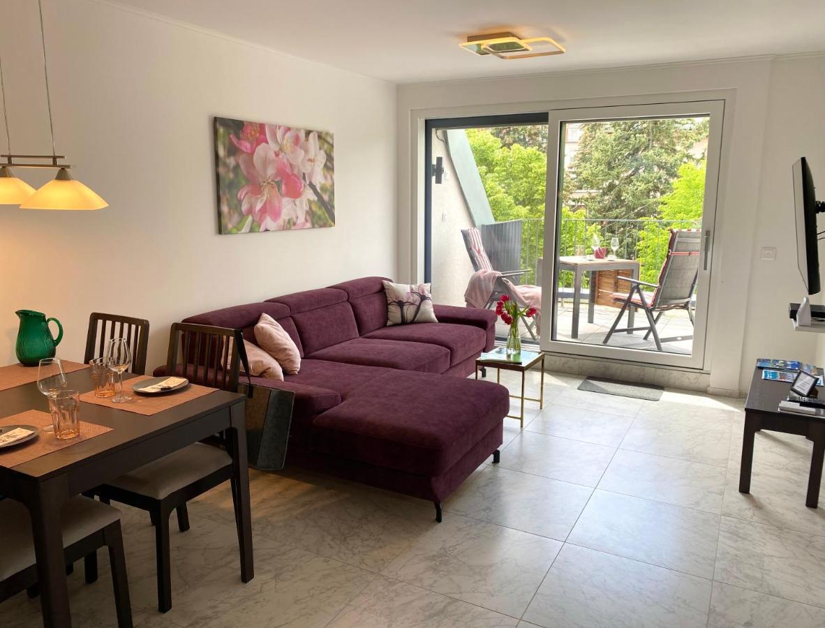 Lilie Appartement In Heviz Mit Tiefgarage, New And Modern Ngoại thất bức ảnh