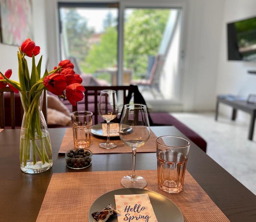 Lilie Appartement In Heviz Mit Tiefgarage, New And Modern Ngoại thất bức ảnh